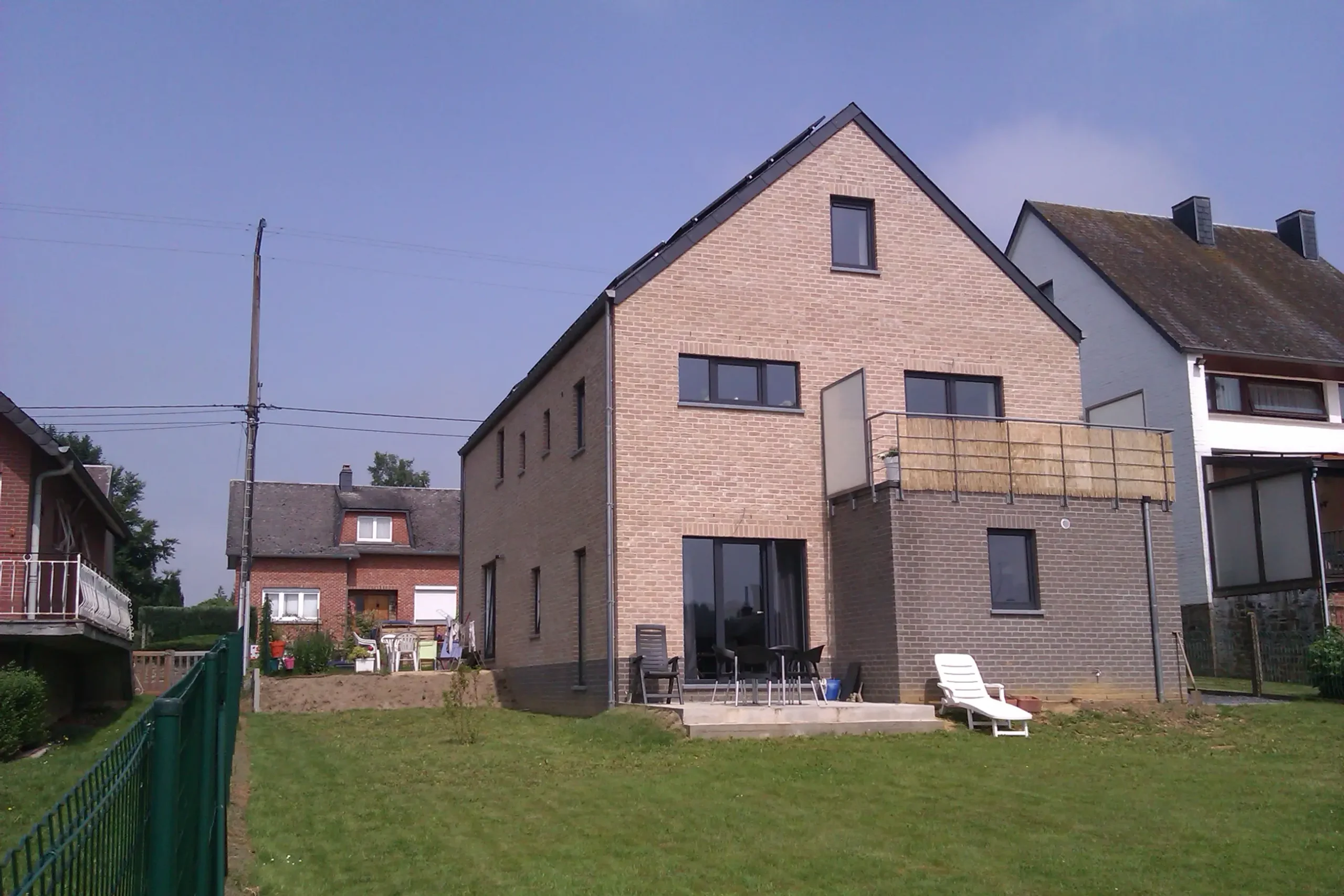 verte voie façade arrière gauche imag0009